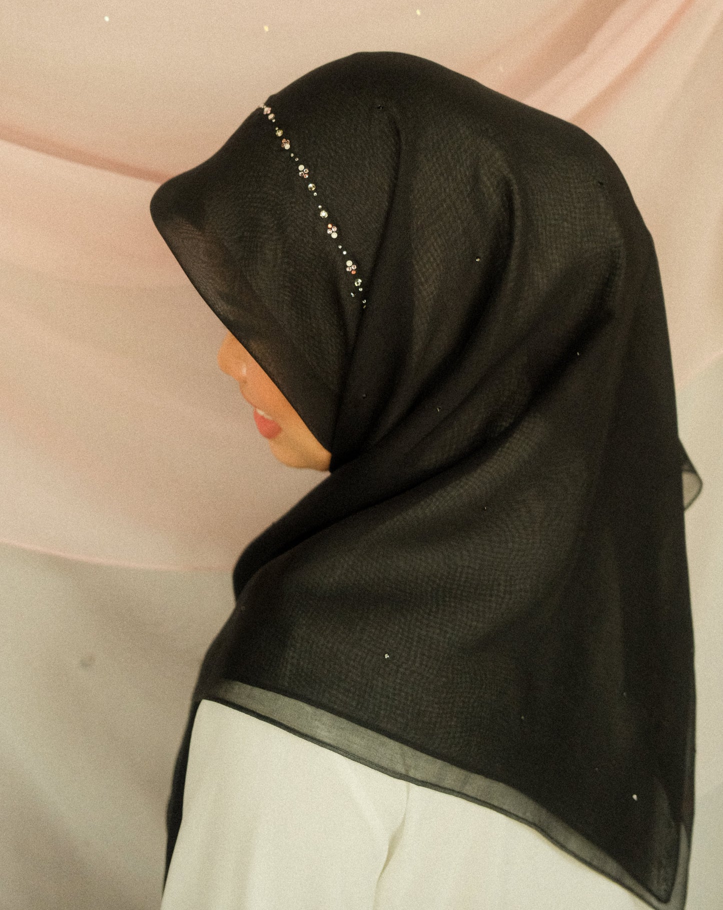 Bawal Hilya #01 in Black