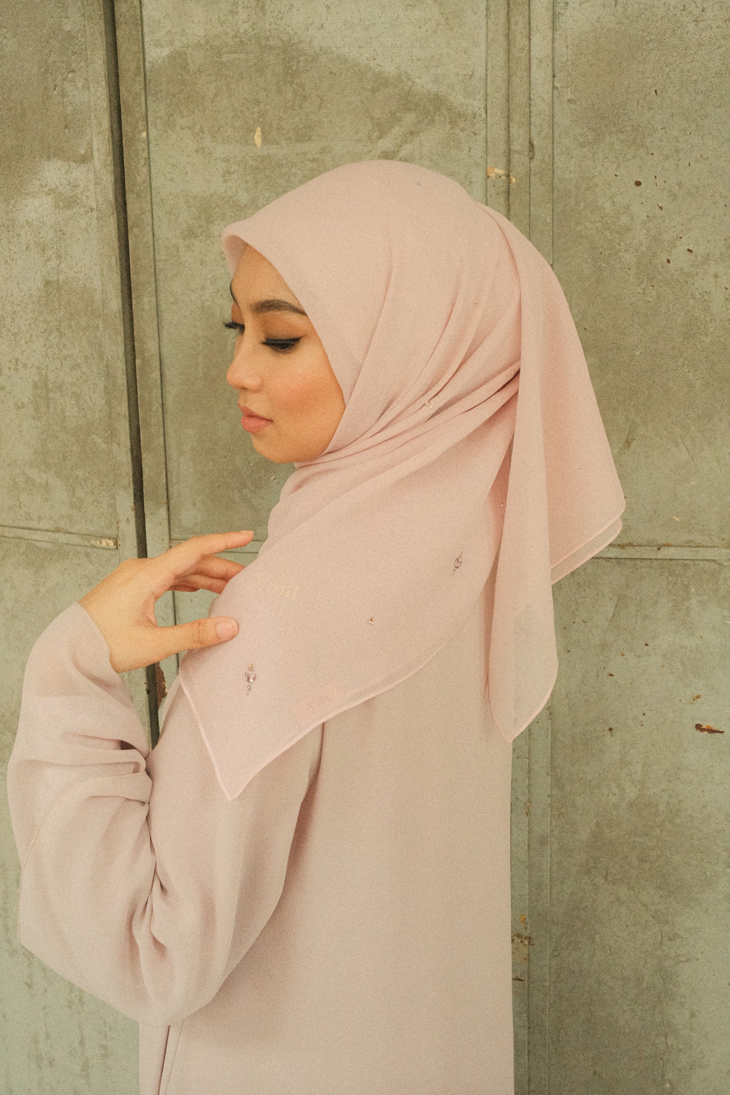 Bawal Hilya #02 in Rose Bloom