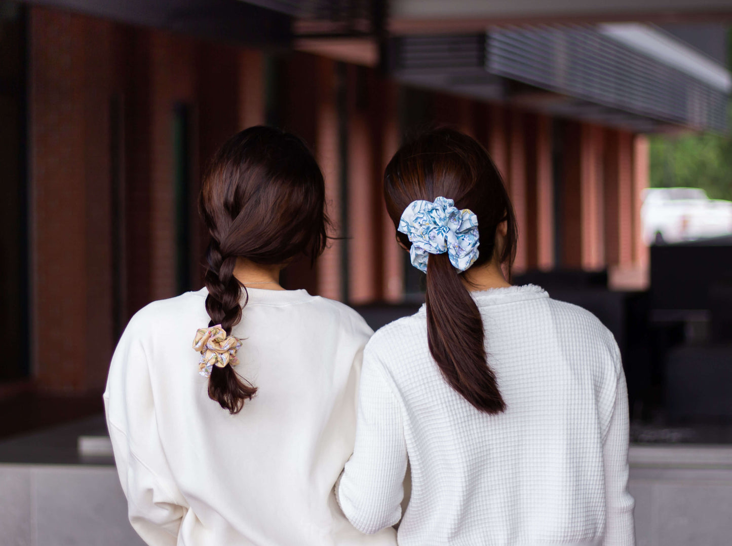 Arista Midi Scrunchie in Baby Blue