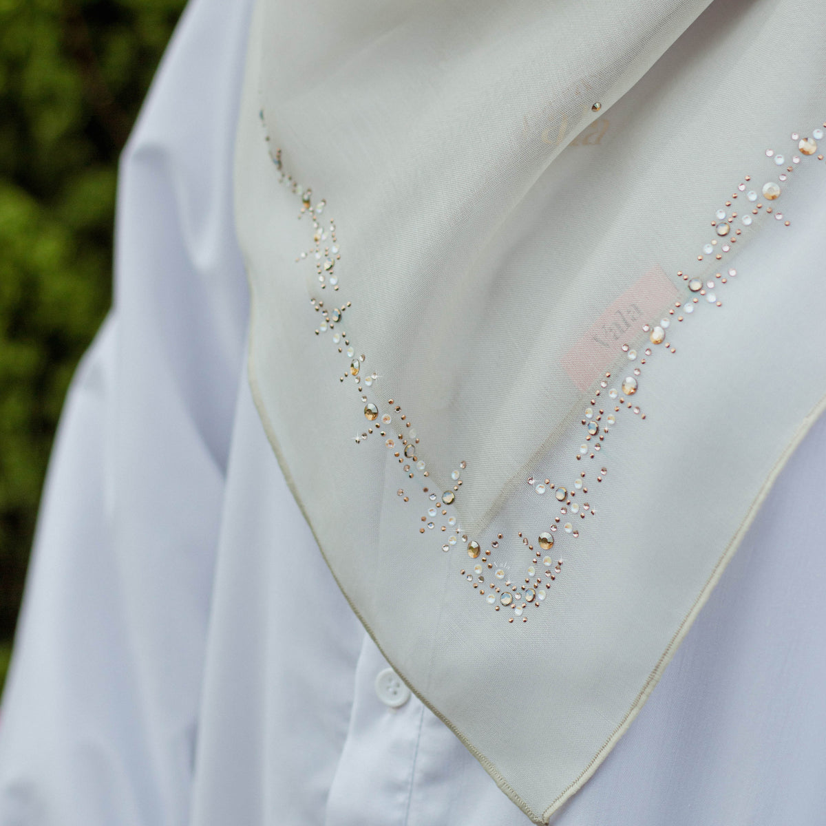 Hayali Edge-Line Square Scarf in Summer Breeze
