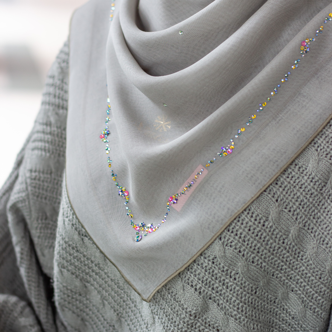 Stardew Edge Line Square Scarf in Mocha Mauve